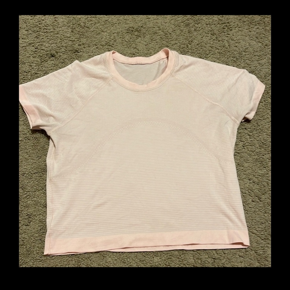 lululemon athletica Light Pink Short Sleeve Top - Picture 5 of 5